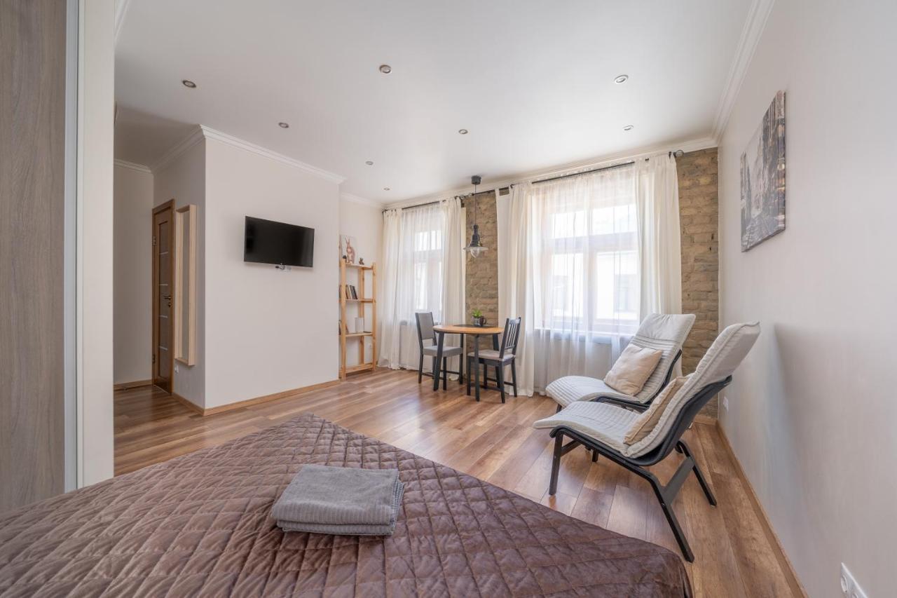 Top-Floor Studio With Courtyard View In Unesco Area, Murnieku Street Residence Rīga Exterior foto